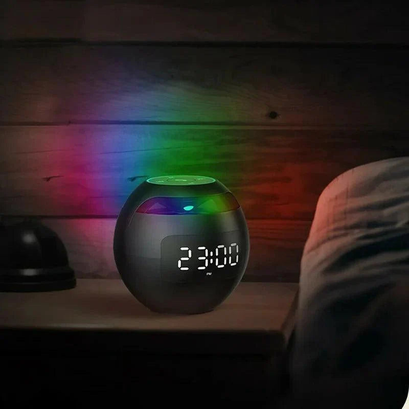 Chytrý digitální budík s LED podsvícením