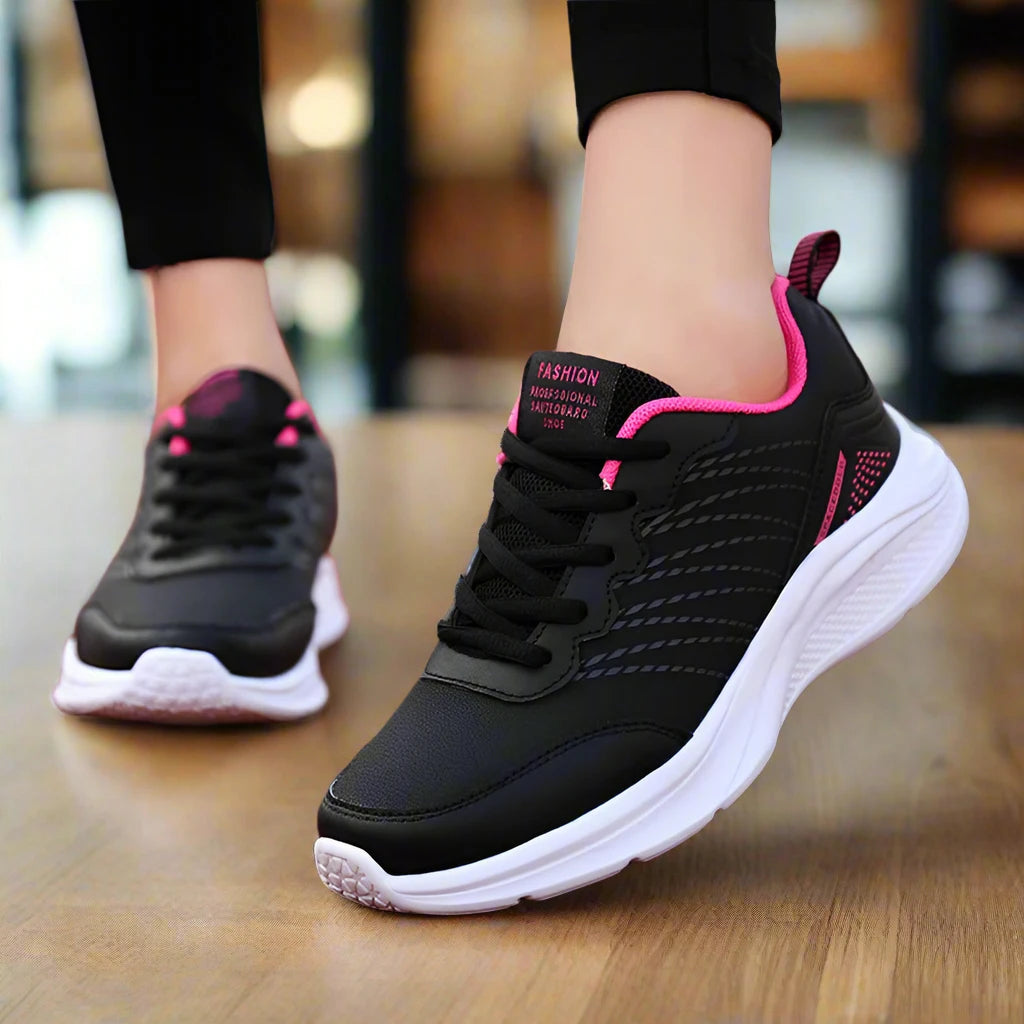 Dámská ergonomická pracovní obuv s protiskluzovou gumovou podrážkou a prodyšným designem