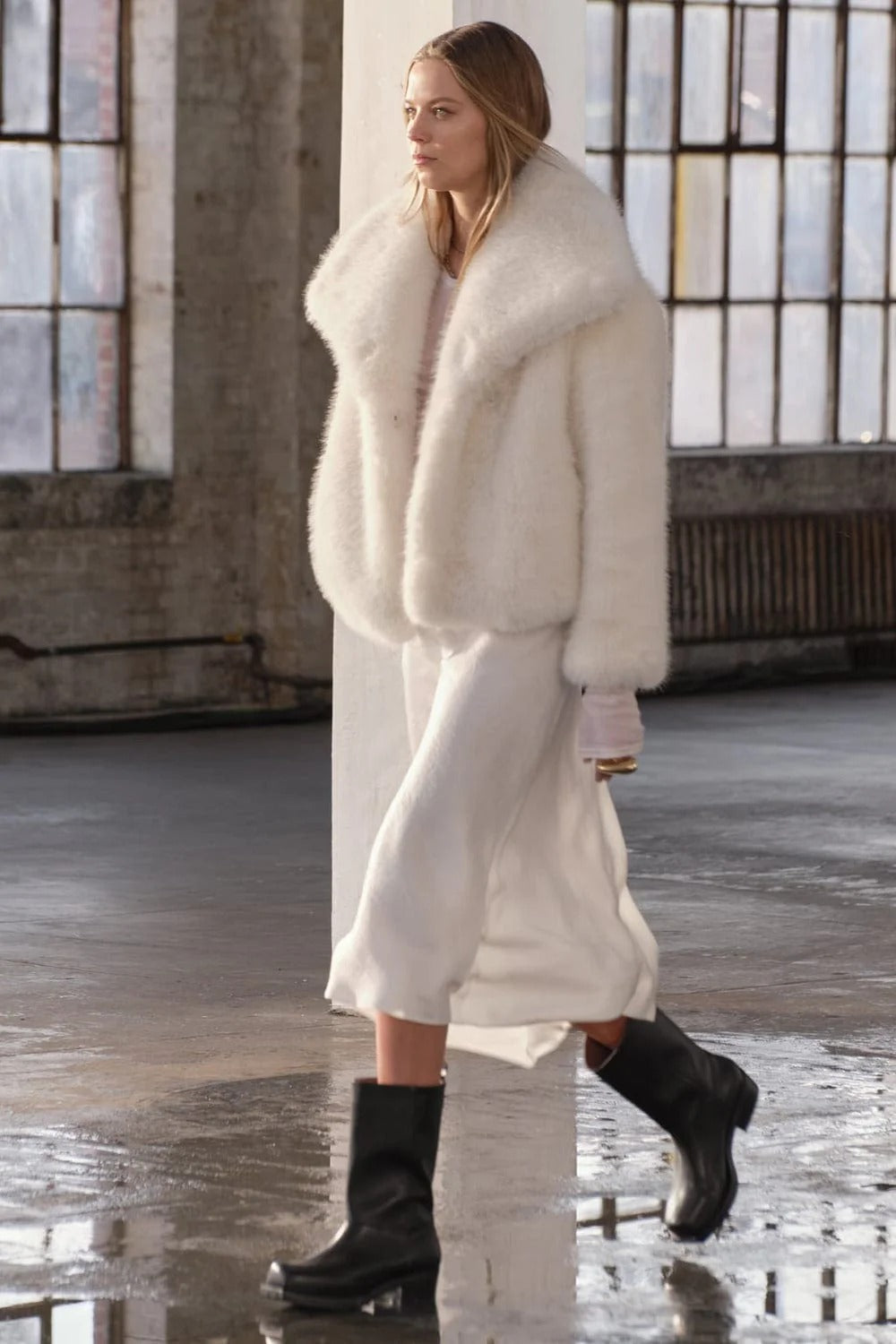 Dámská oversized kožešinová bunda