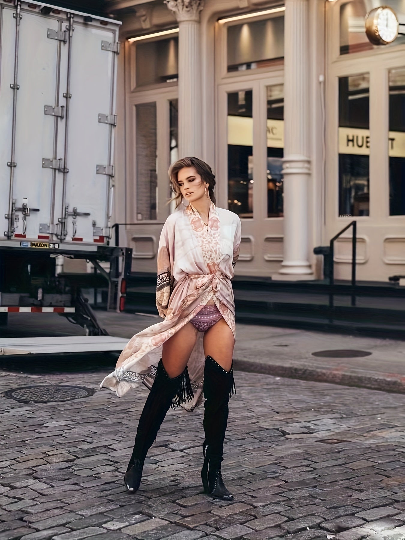 Dámské dlouhé kimono s květinovým vzorem