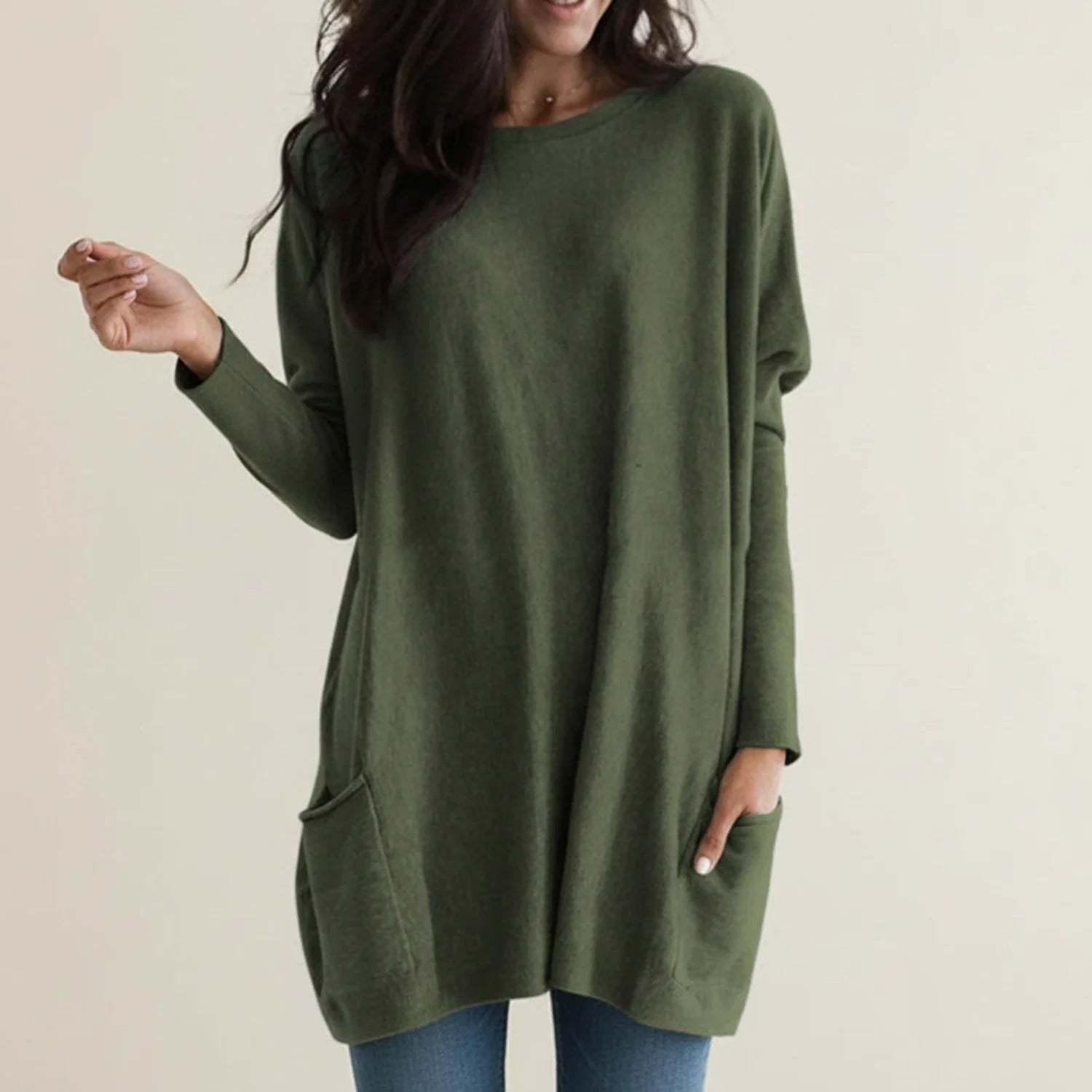 Dámské oversized svetrové šaty s kapsami