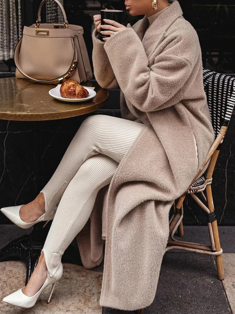 Dámský elegantní dlouhý zimní kabát oversized