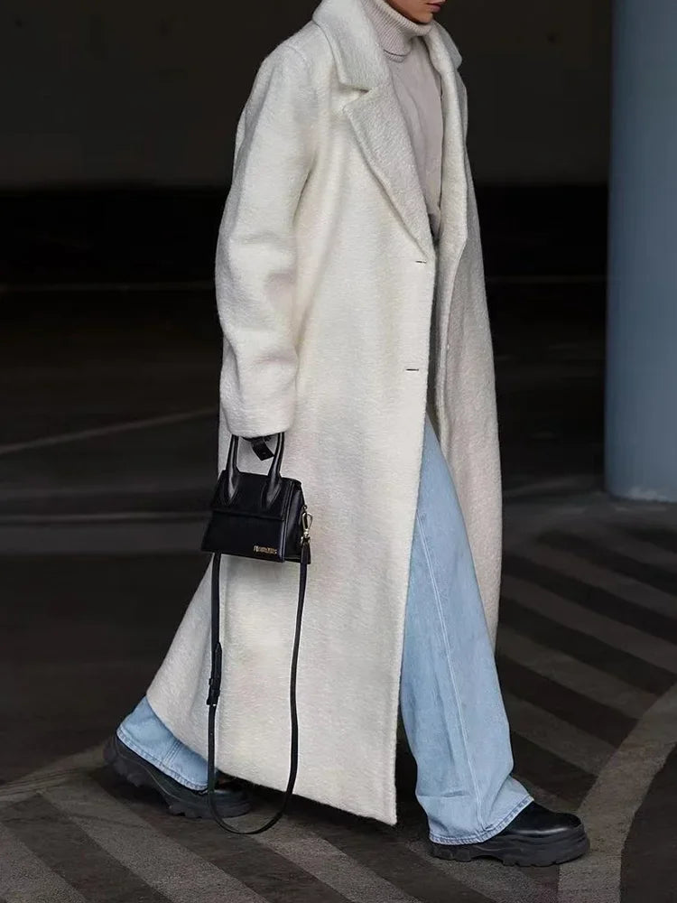 Dámský elegantní dlouhý zimní kabát oversized