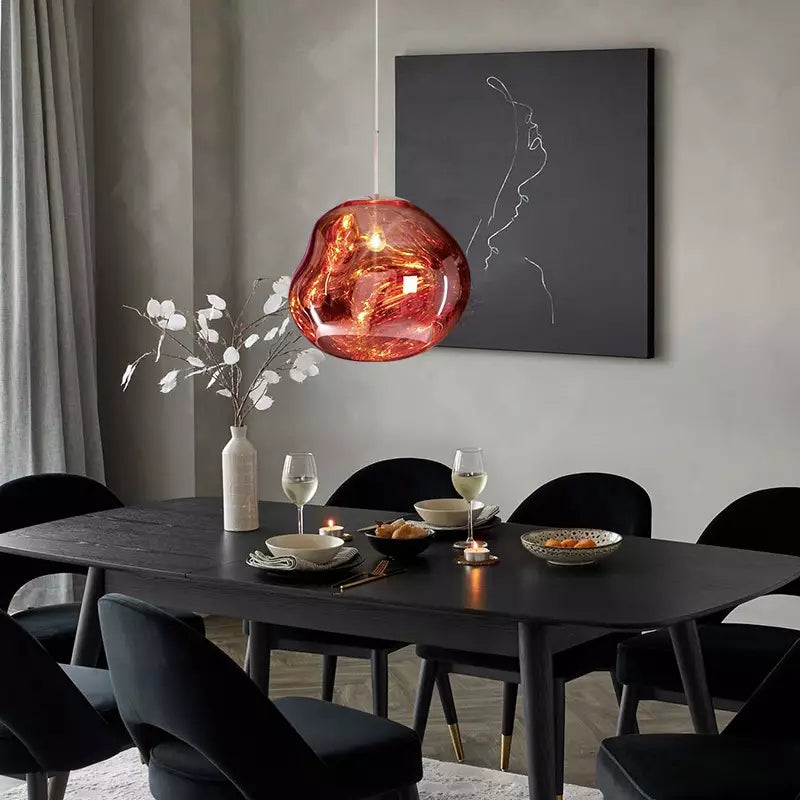 Designové závěsné svítidlo Melt – stylový a atmosférický světelný objekt