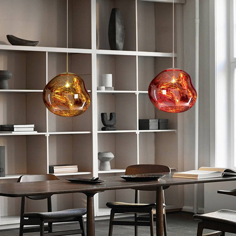 Designové závěsné svítidlo Melt – stylový a atmosférický světelný objekt