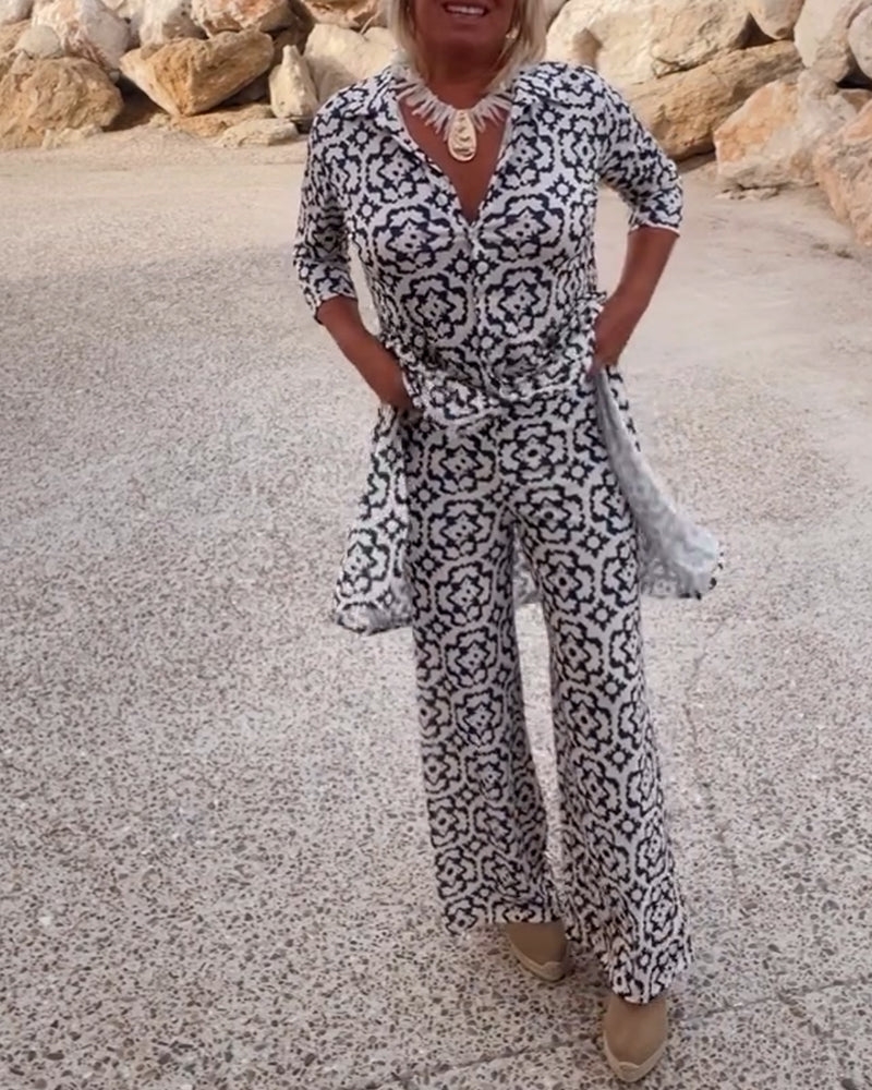 Elegantní dvoudílná souprava s potiskem pro každodenní styl