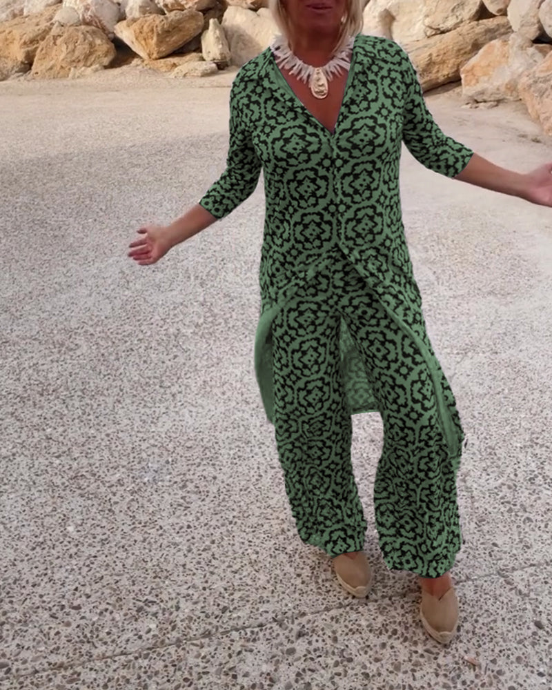 Elegantní dvoudílná souprava s potiskem pro každodenní styl