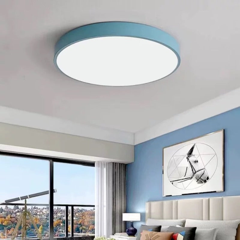 Kulaté ultra tenké stropní LED svítidlo pro moderní interiérové osvětlení