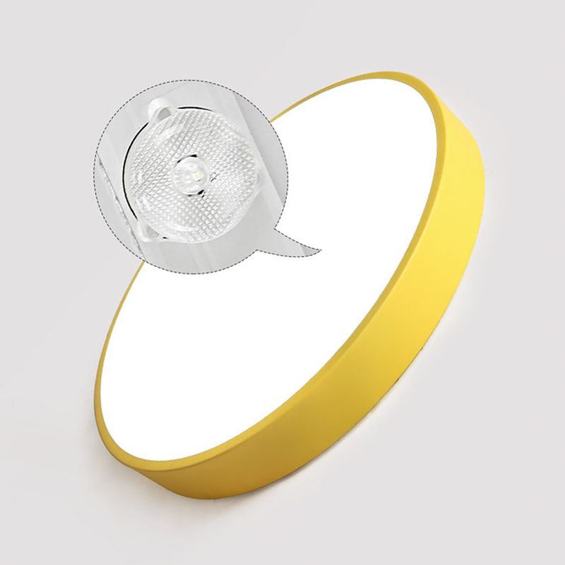 Kulaté ultra tenké stropní LED svítidlo pro moderní interiérové osvětlení