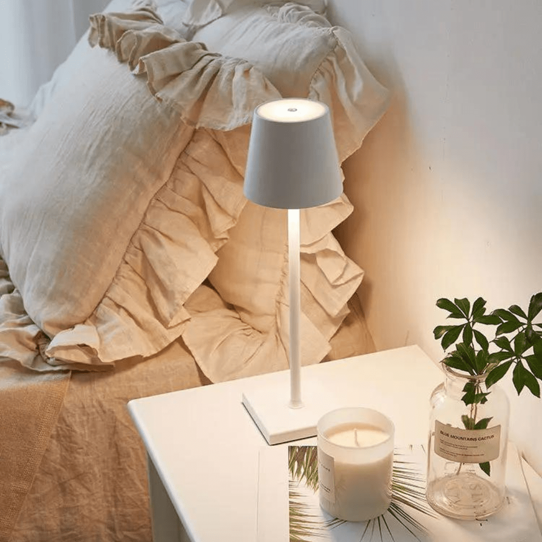 Luxusní bezdrátová stolní lampa