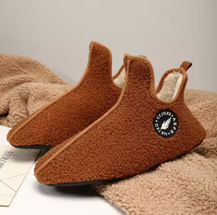 Měkké a elegantní domácí papuče pro stylový relax