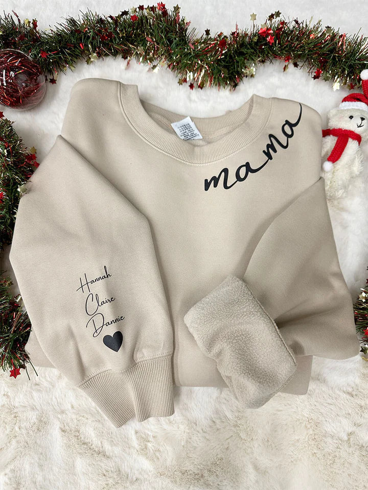 Mikina s možností personalizace jmény na rukávu