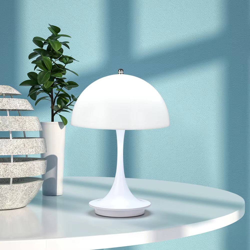 Moderní bezdrátová lampa