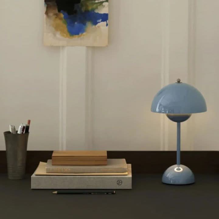 Moderní bezdrátová stolní LED lampa se stmíváním
