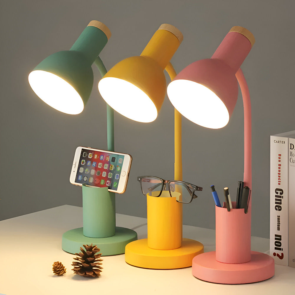 Moderní severská LED stolní lampa se stylovým držákem na pera – osvětlení šetrné k očím do kanceláře, na čtení a jako bytová dekorace