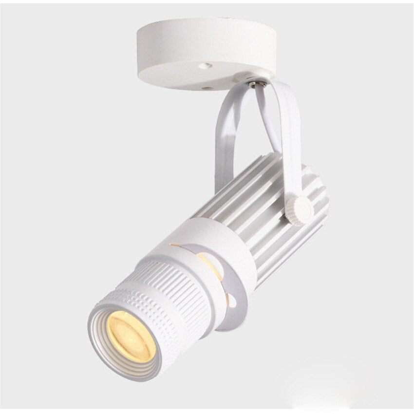 Nastavitelný LED reflektor pro interiérovou dekoraci a osvětlení