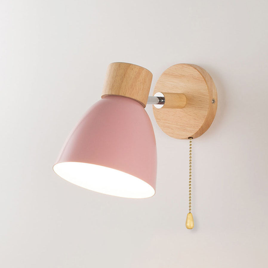 Nástěnná lampa z kovu a dřeva | Kuželový design | E27 | Pevná montáž | 230V | Skandinávský minimalistický styl