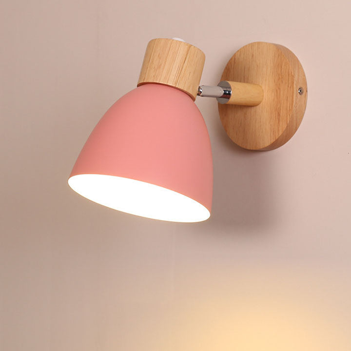 Nástěnná lampa z kovu a dřeva | Kuželový design | E27 | Pevná montáž | 230V | Skandinávský minimalistický styl