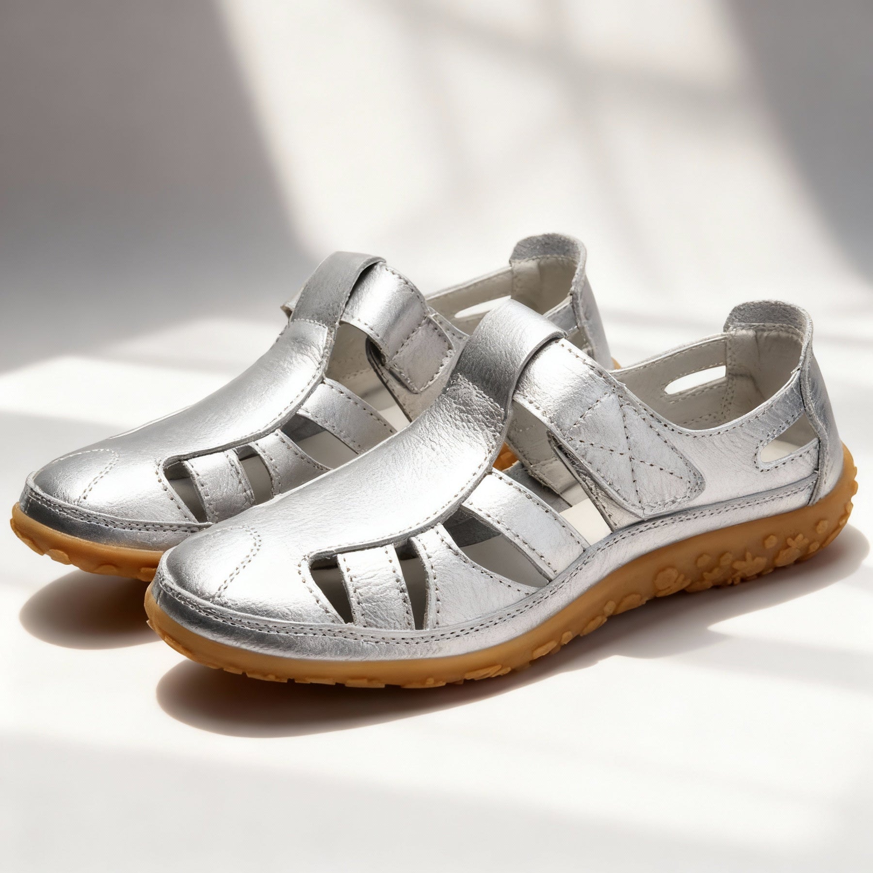 Ortopedické retro sandály | Protiskluzové
