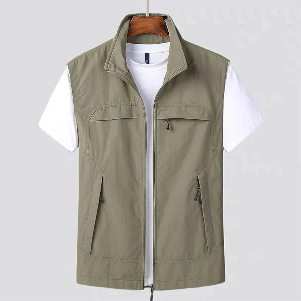 Pánská lehká vesty na zip pro outdoorové aktivity