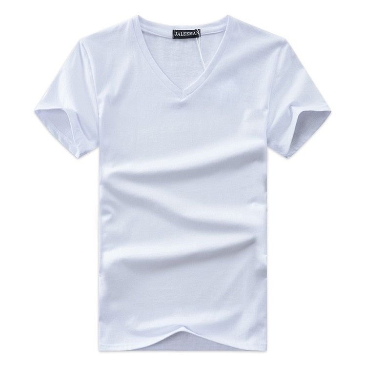 Pánské tričko střihu Slim Fit s výstřihem do V