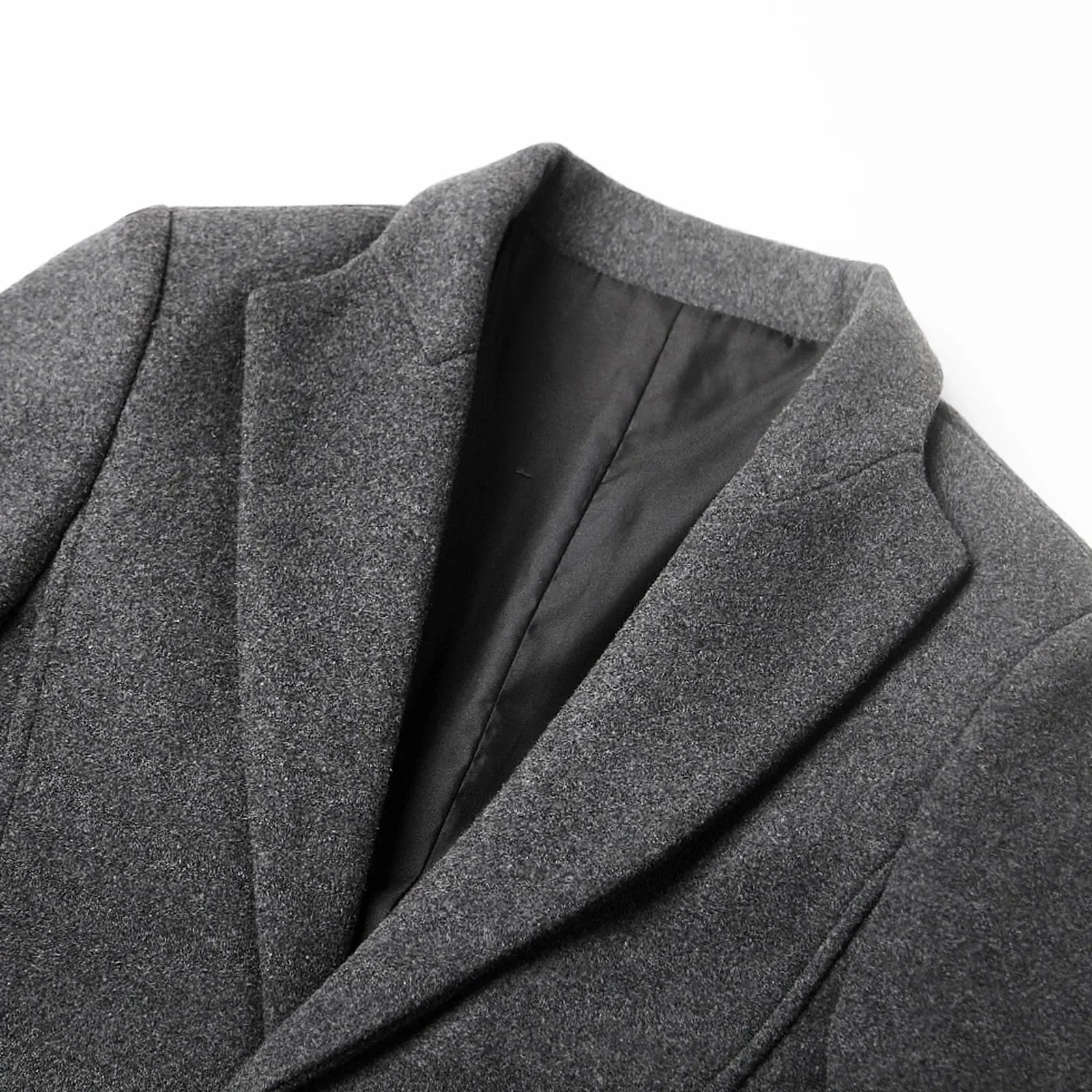 Pánský elegantní kabát střihu slim fit