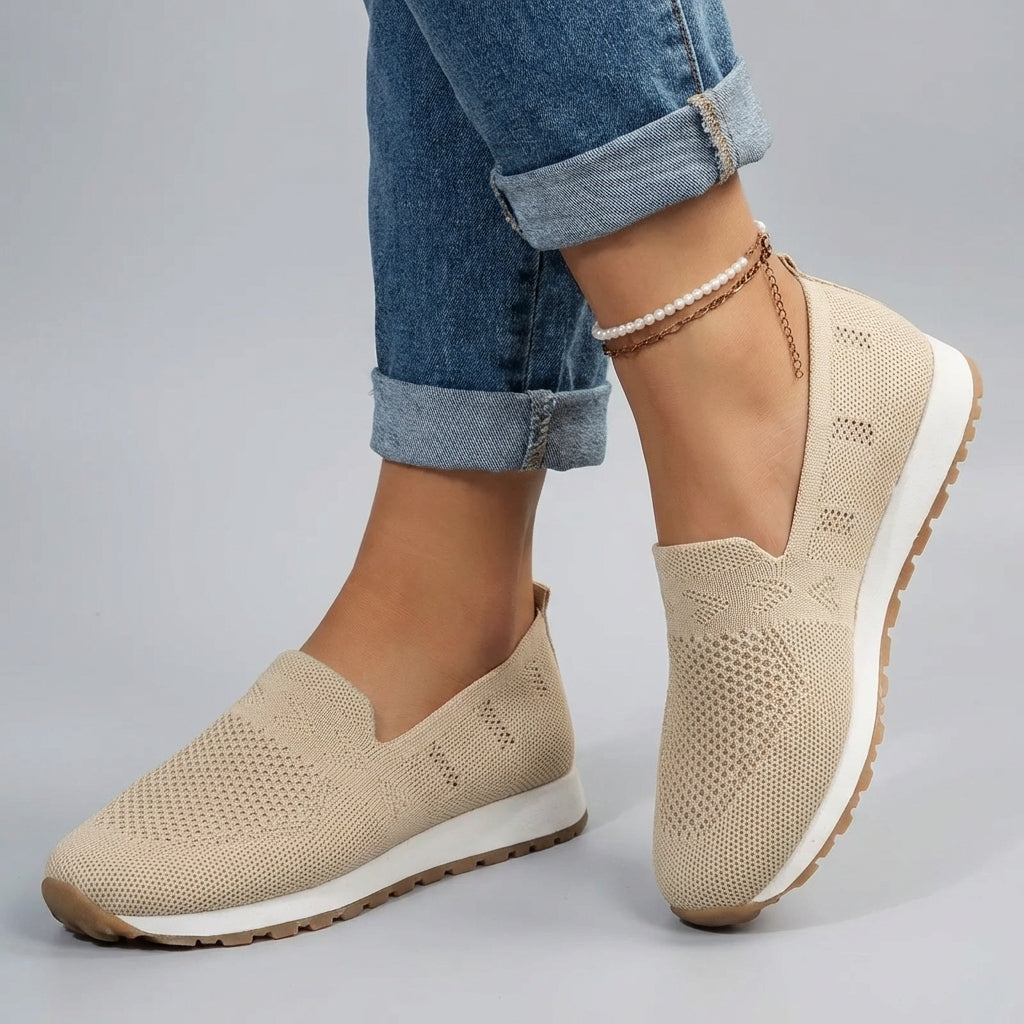 Pohodlné pletené slip-on tenisky s podporou klenby