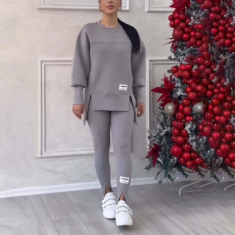 Pohodlný komplet snoubící komfort s elegantním moderním stylem