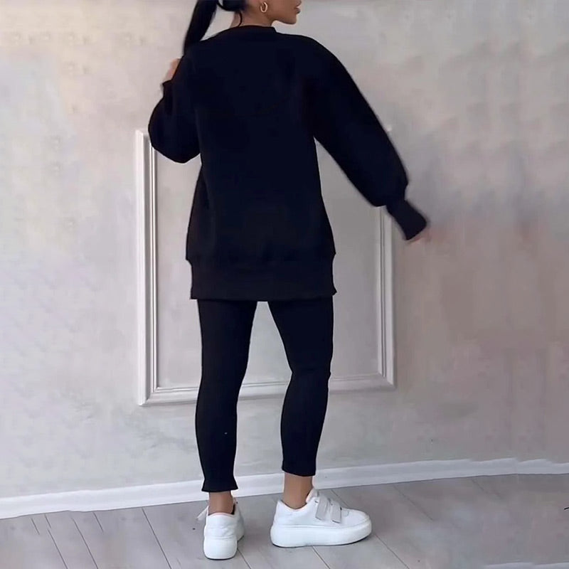 Pohodlný komplet snoubící komfort s elegantním moderním stylem
