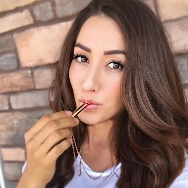 Pomůcka pro odvykání kouření a vapování