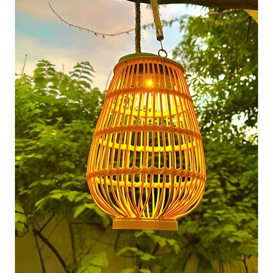 Ratanová solární zahradní lampa s automatickým osvětlením pro venkovní použití