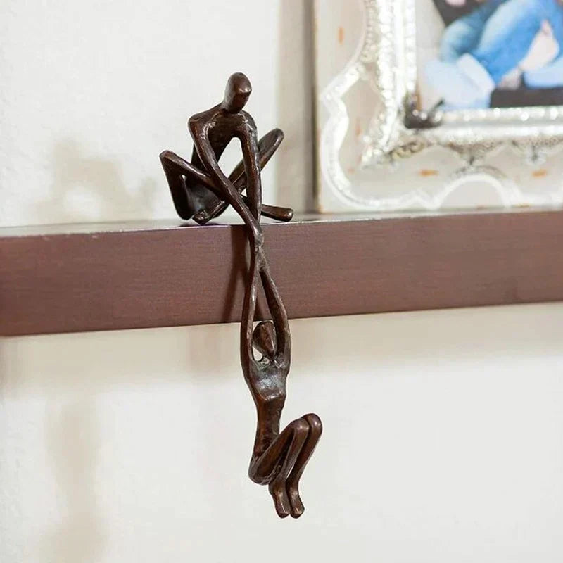 Sochařská figurka Věčná láska a síla