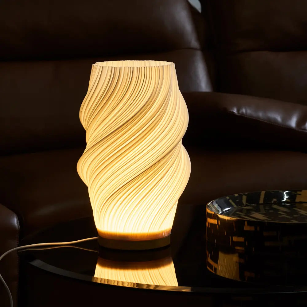 Stmívatelná designová LED lampa s vlnitou strukturou
