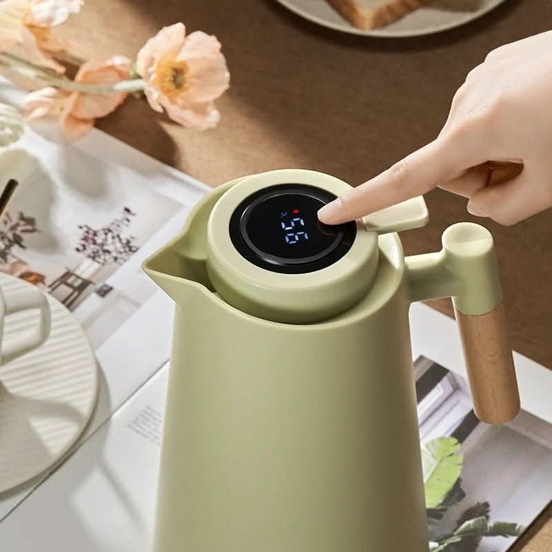 Termokonvice s digitálním ukazatelem a dvoustěnnou nerezovou ocelí 1 l