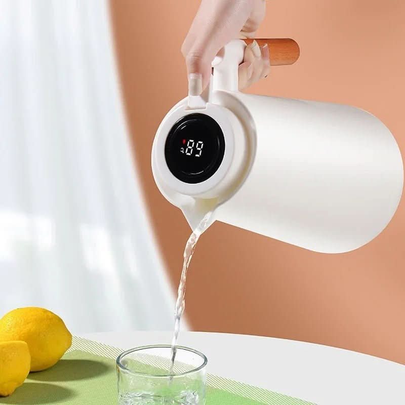 Termokonvice s digitálním ukazatelem a dvoustěnnou nerezovou ocelí 1 l