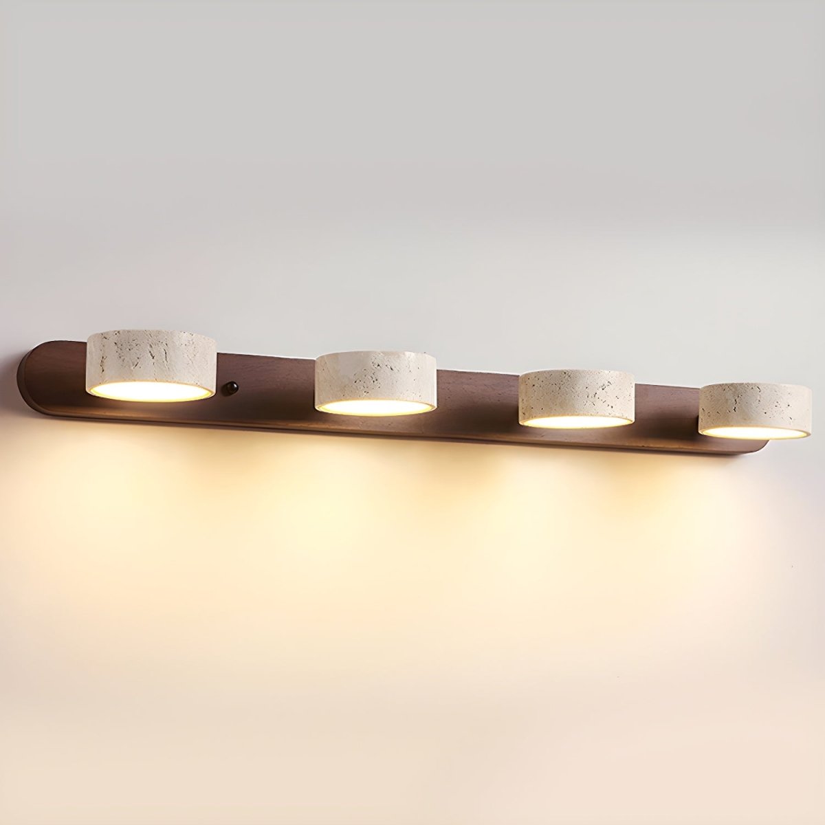 Travertinové nástěnné LED svítidlo pro architektonický luxus