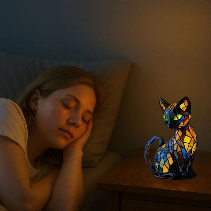 Vitrážová stolní lampa ve tvaru kočky s LED osvětlením