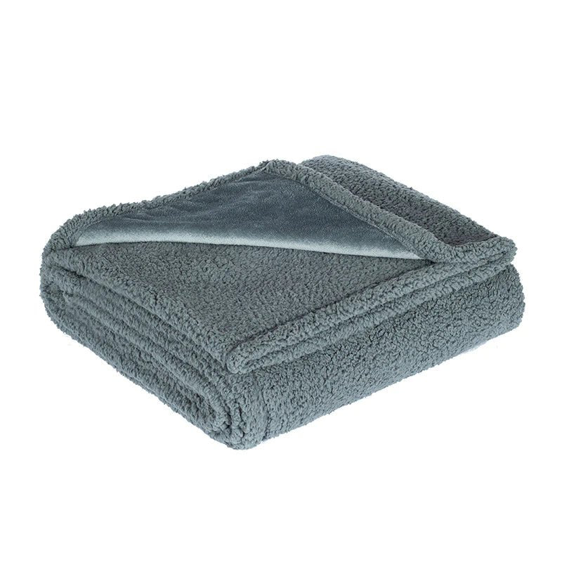 Voděodolná přikrývka pro intimní chvíle ze smyslné látky